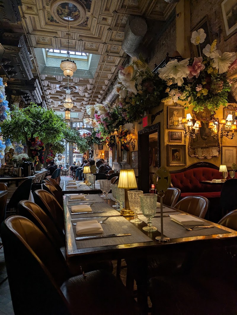 Lillie's Victorian Establishment