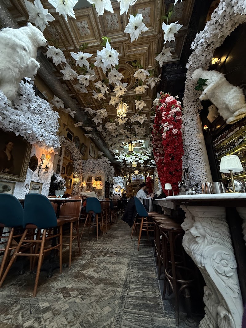 Lillie's Victorian Establishment
